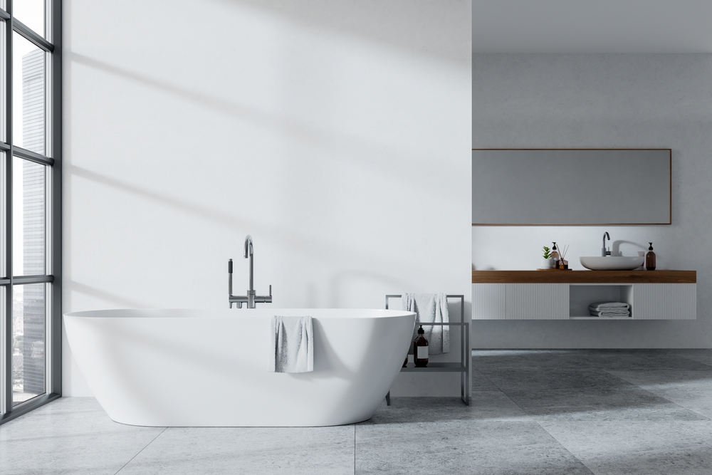 Rénovation de salle de bain : quand et comment refaire une chape ?